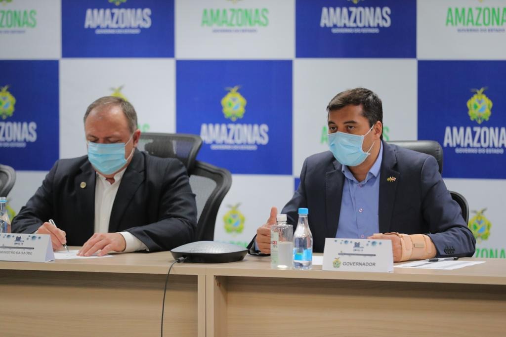Ministro da Saúde Eduardo Pazuello e governador do Amazonas Wilson Lima se reúnem no Amazonas para discutir planos de combate à pandemia da Covid-19