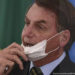 Presidente Jair Bolsonaro retira máscara covid-19