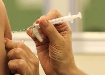 Quarta dose da vacina contra a Covid-19 em Manaus